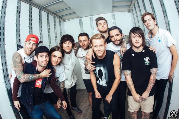 jeremymckinnon's tweet image. Its been an absolute pleasure touring with the @bmthofficial again. Great band, and cool dudes 👍. 📷:@elmakias