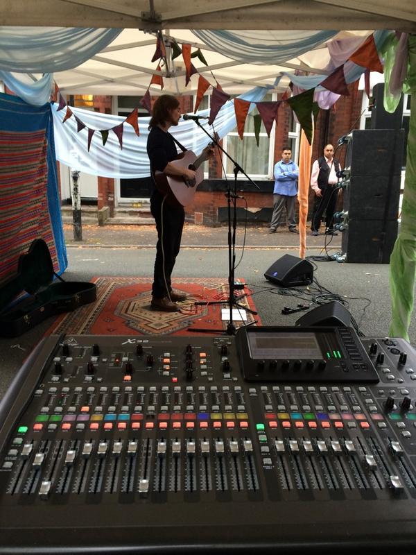 FallowfieldFair's tweet photo. Some amazing acts today with @OxjamManchester here's a couple of pics... http://t.co/jdR0s7Q82N