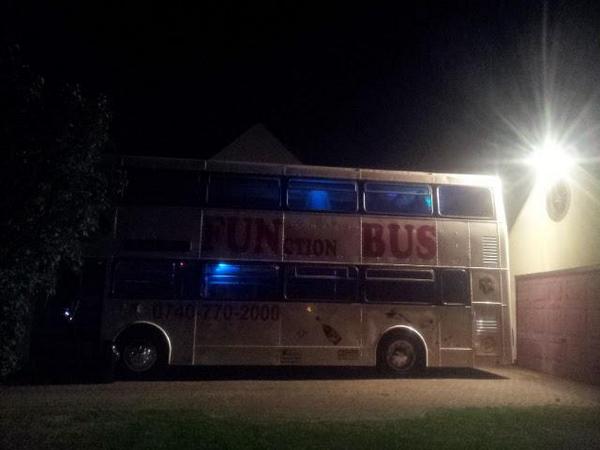 FUNctionBUS's tweet image. Midnight BBQ #greatfun #happydays