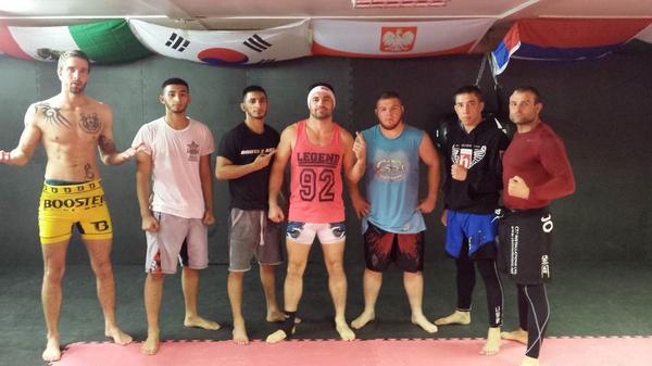 MaguireTheOne's tweet photo. Good session @FightstarA tonight in Peterborough everyone work hard and i was looking #likeaboss lol 😆 http://t.co/NFBUeH2JZZ