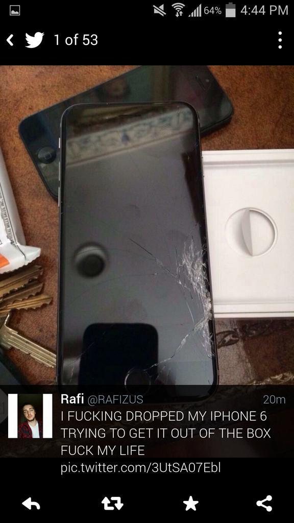 childishdante's tweet photo. All y'all dropped the same iphone 6? Lmaoo http://t.co/rvKxoBAQgV
