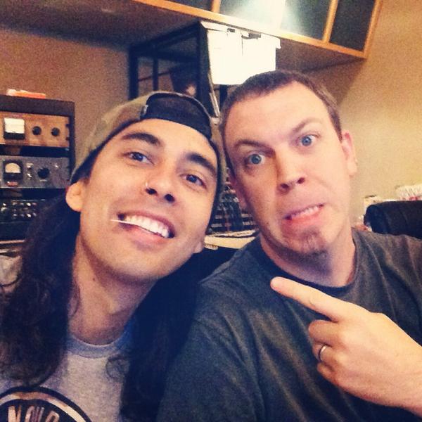 piercethevic's tweet photo. Me and @dankorneff say whatup!! 😎 http://t.co/dMj1YoQpMS