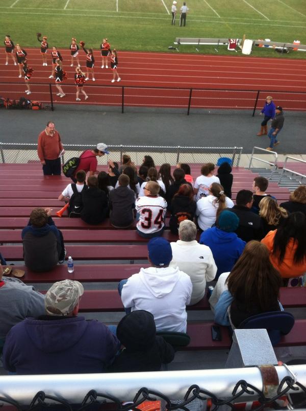 NickMorin_1's tweet photo. Shoutout to the Plainfield fan bus! #BringonTheComp 😂😂😂 http://t.co/83qHXIheT8