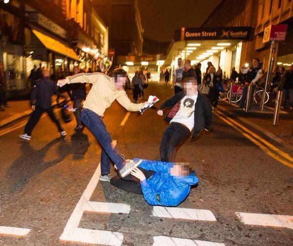 Scenes from the streets of Glasgow tonight