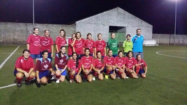 Aqui tenemos al equipo femenino del <a href="/posadascf/">Posadas C.F.</a>  que hoy se a estrenado contra el almodovar!! A seguir chicas!!!