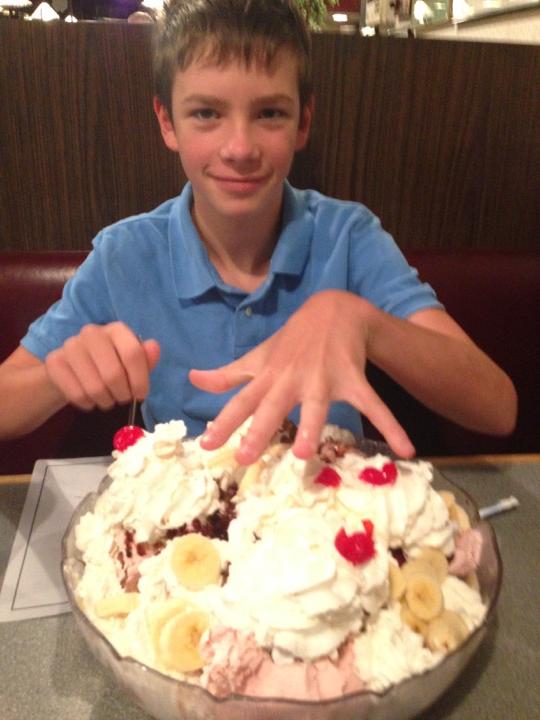 scottlascelles's tweet photo. The Kitchen sink! http://t.co/H4IZrsRbBt