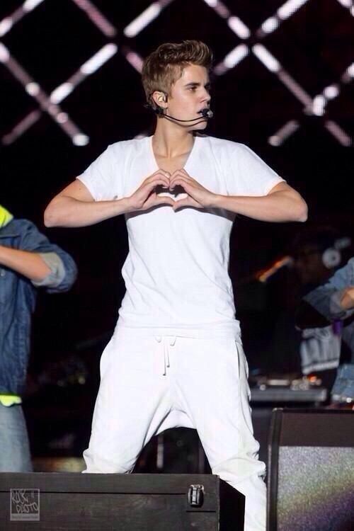 1dlove123456's tweet photo. 💛💙💜💚❤️💛💙💜💚❤️

#洋楽好きな人RT
#洋楽好きな人RT 
#洋楽好きな人RT 
#洋楽好きな人RT 
#洋楽���きな人RT 
✨気になった人Followする✨
⚠️相互希望⚠️

💛💙💜💚❤️💛💙💜💚❤️ http://t.co/9RMOiV3icz
