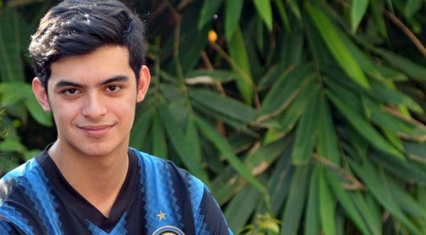 Ciccio Manassero Miliki Kekuatan Ajaib di Cowokku Superboy bit.ly/1wQ6JP1