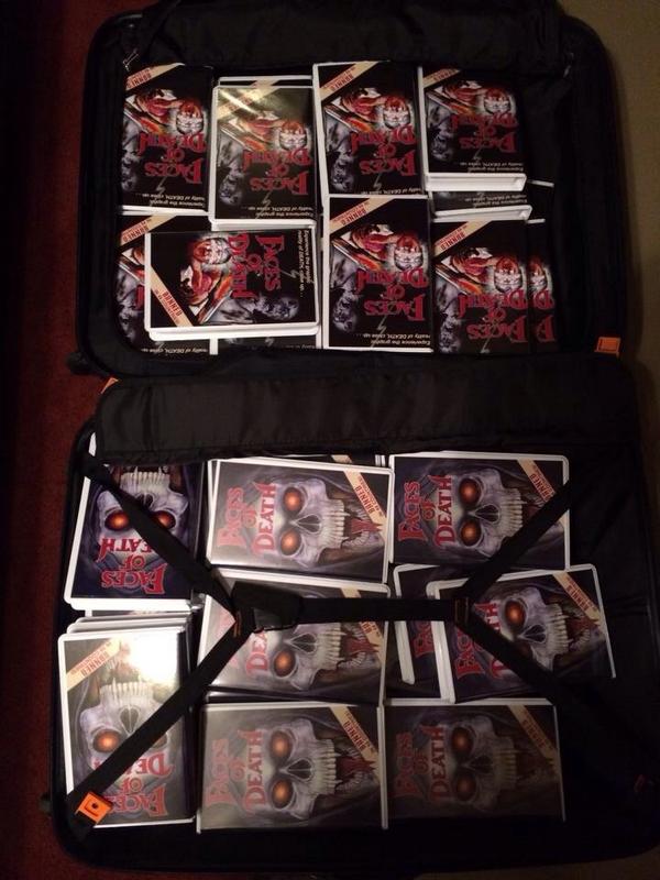 Gorgon_Video's tweet photo. Suitcase arrival at MondoCon! @MondoConAustin #gorgonvideo #vhs #mondocon2014 http://t.co/OQ7Dp8ESgp