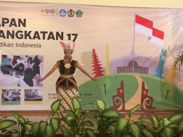 Ratri Anindyajati (@anindyaratri) on Twitter photo 