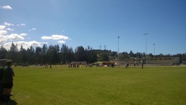 Free kick across the face of goal. Update on clock, ten to go, fourteen not four. #2gfs2cups #maroonandwhitedelight