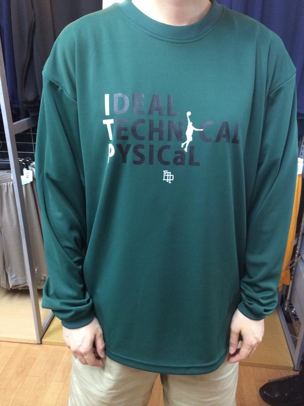 パワーハウス横浜 インザペイントから新商品 ロンtが入荷しました Member 3 510 税 前胸のデザインにはプレイヤーに必要な心技体の意味が込められています こちらは緑 白 黒の3カラーです Http T Co Dpuwofxnfd Twitter