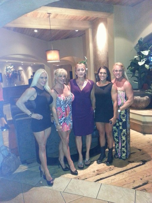 Hard body party time in Vegas http://t.co/PzQzOMDoWW<a href="/tag/femdom"class="tags"><span>#femdom</span></a><a href="/tag/femalemuscle"class="tags"><span>#femalemuscle</span></a>