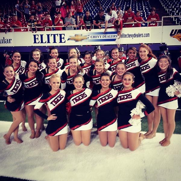 CedarFallsDance's tweet photo. Happy Homecoming! Go Tigers! #CFDance http://t.co/G6ZUegVcVr