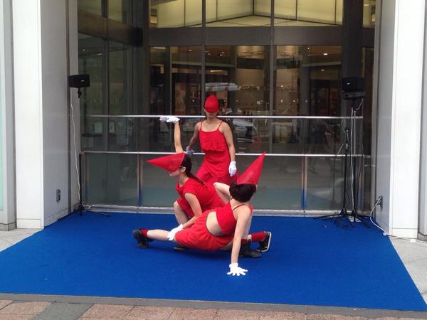 だーのだんすのダンスパフォーマンス盛り上がってます！12:00〜、15:00〜、17:00〜です！