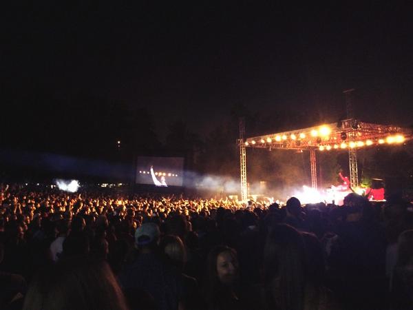 djmattymo's tweet photo. B.o.B holding it down at the U right now!! #RedFest #Redfest2014 http://t.co/ZVSgaesHaK