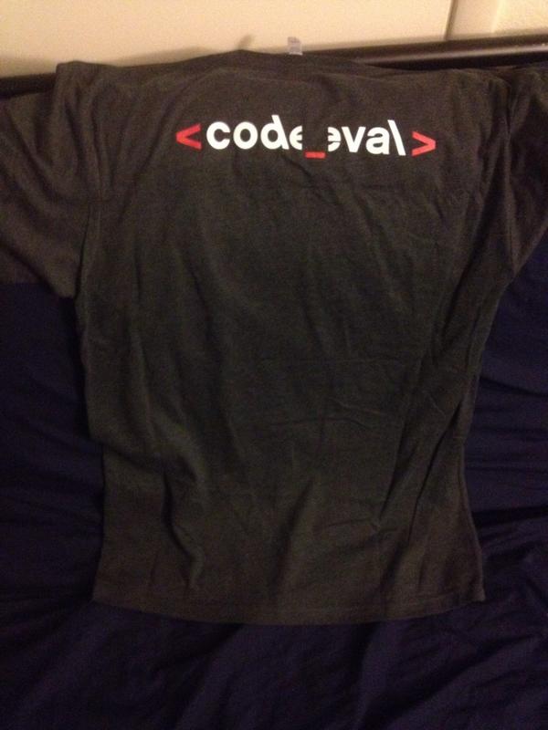 burkaysucu's tweet image. Sen o kadar soru çöz, adamlar önune sofu yazıp tişört göndersin. İstemiyim çay ocaazı da #codeeval