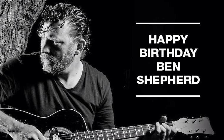 Happy birthday Ben Shepherd ! You are the best bassist !   