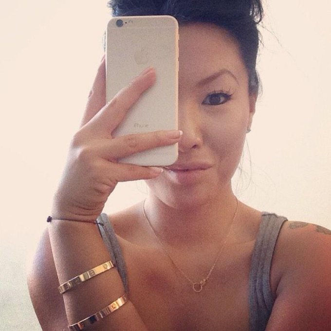 Material objects make bitches happy #iPhone6 http://t.co/AcP7ZIBkQt