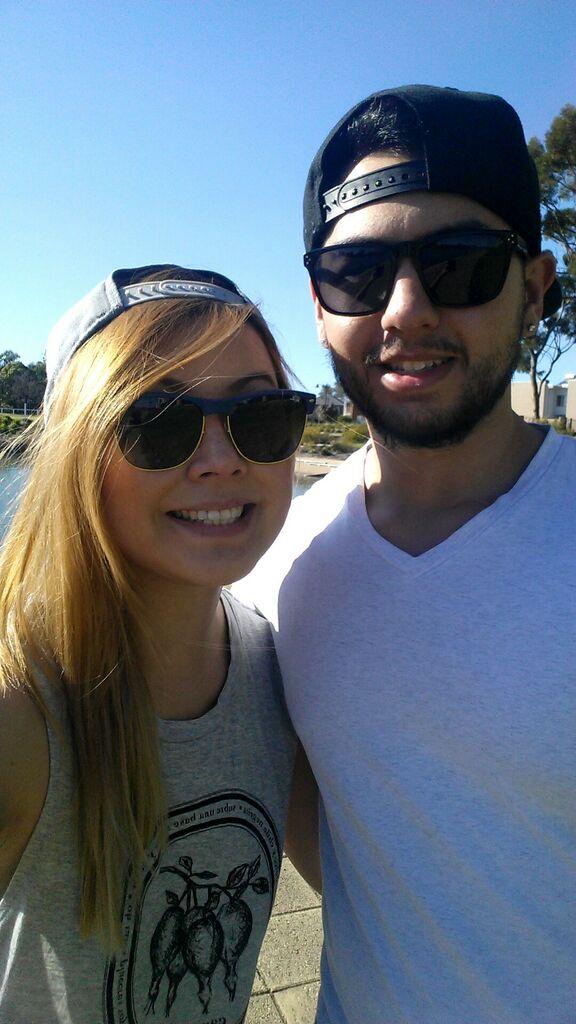 eeliam's tweet photo. Lovely day for a stroll @RyRy1088 http://t.co/JhWbzA3cvn