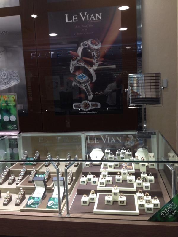 gary1sig's tweet photo. EJ Milton Keynes ready to be #BestInBridal #Leo #Tolkowsky #LeVian #NeilLane http://t.co/6eOA3DvF86