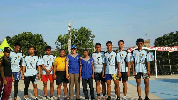 Tim SATPOL PP Purwakarta Juara 1 Kejuaraan Volley Ball Indorama Cup 2014