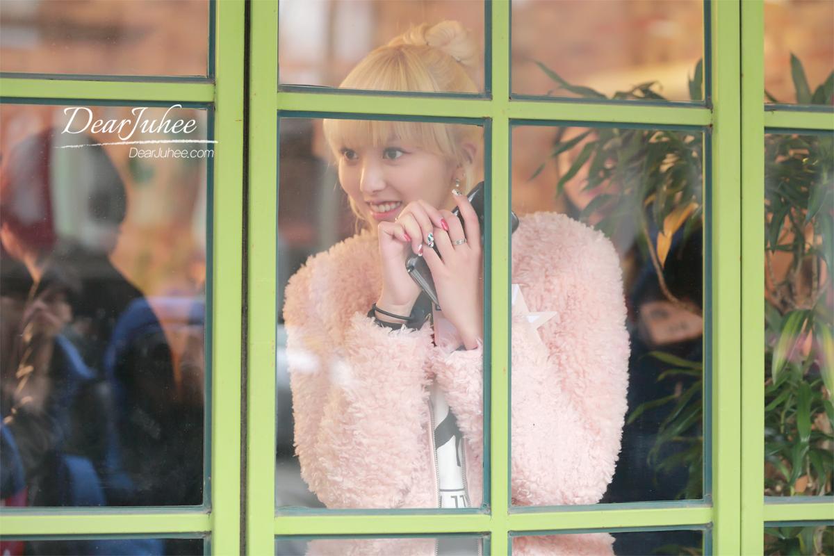 Bx9mWR7CYAAb_pN.jpg:large