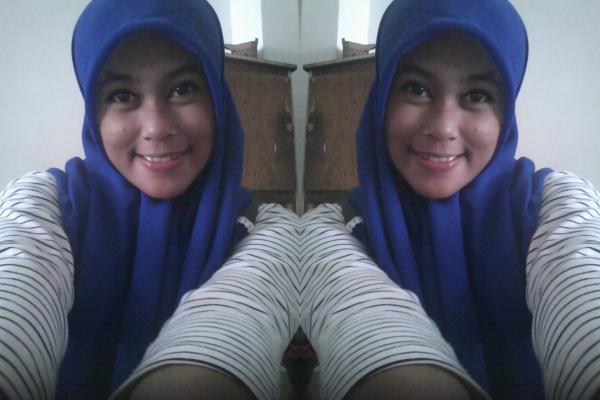 dewianggra20's tweet photo. soree {} http://t.co/HzXxCY4INF
