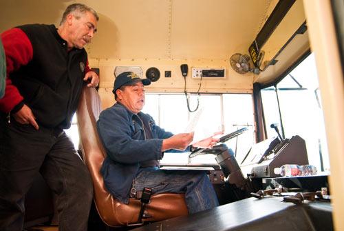 SuburbsDriving's tweet image. Professional help requires in order to learning the skill faster. #Driving #School #Perth goo.gl/eNiyFk