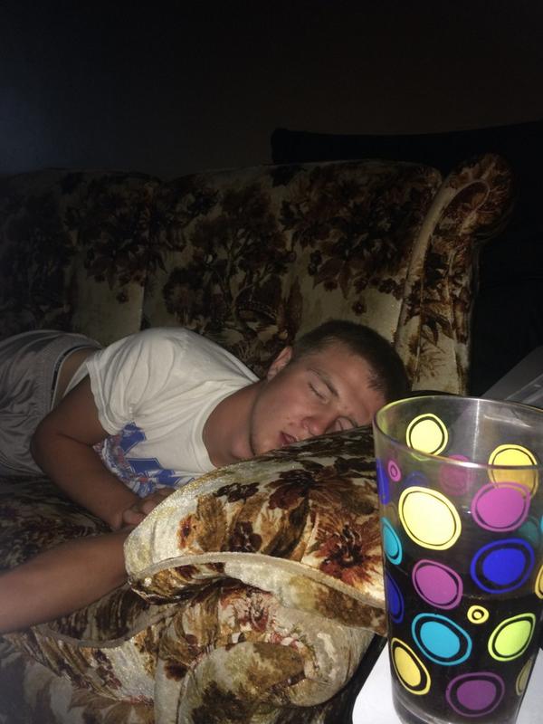 NECCPassouts's tweet photo. @beisenmann7: Happy birthday!!! Couldn't even finish his 3rd cup. Talk about deep sleep! @NECCPassouts http://t.co/kPVxxoh635” #NECCpassouts