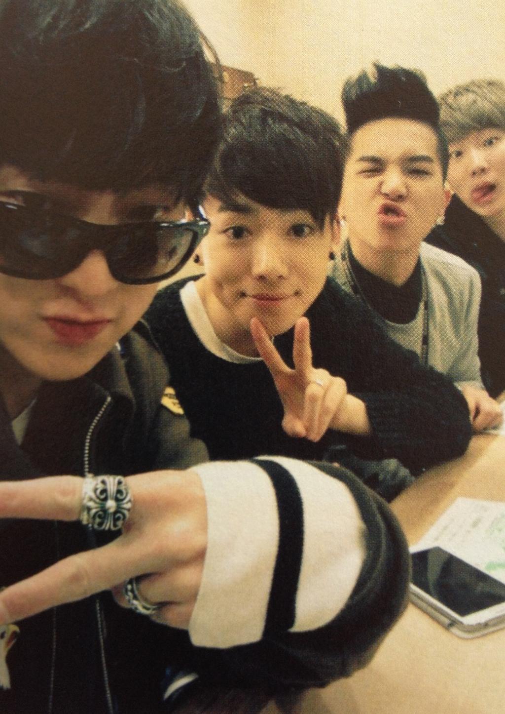 BxA7rtCCYAE0olD.jpg:large