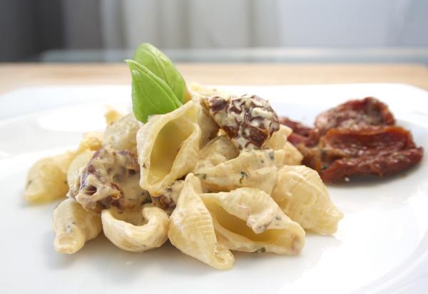 PastaporPasta's tweet photo. !Buenos días! Volvemos a la carga con una #recetadepasta deliciosa y sencilla de preparar http://t.co/VOdyRiwmNX http://t.co/8wDd6BKIo2