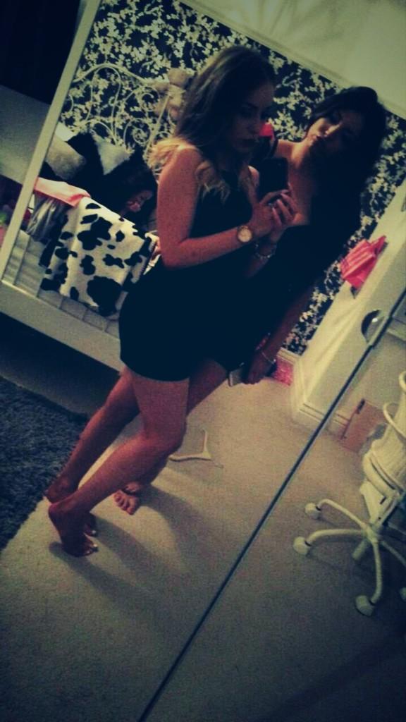 FlowerBombLP's tweet image. Hatties Birthday 🙊🎉🙈