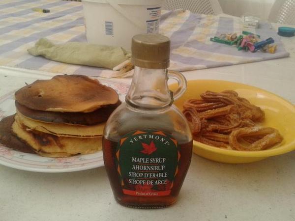 Saray_LD's tweet photo. Noches americanas desayunos americanos @marschez7 http://t.co/Tp49v9PaaR