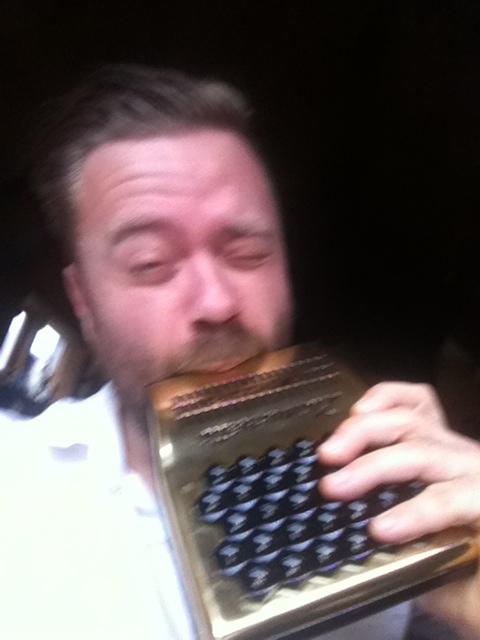 just got a new instrument, it´s not an accordion, it´s not a harmonica.. somewhere inbetween #nicepizza