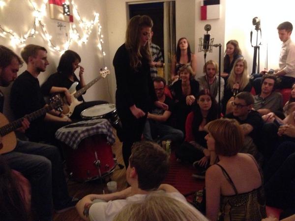 Minor_Blues's tweet photo. Big shout to @ShmackinMusic and @kittenhillary for also treating us to some wonderful music... http://t.co/uePZt3fPCp