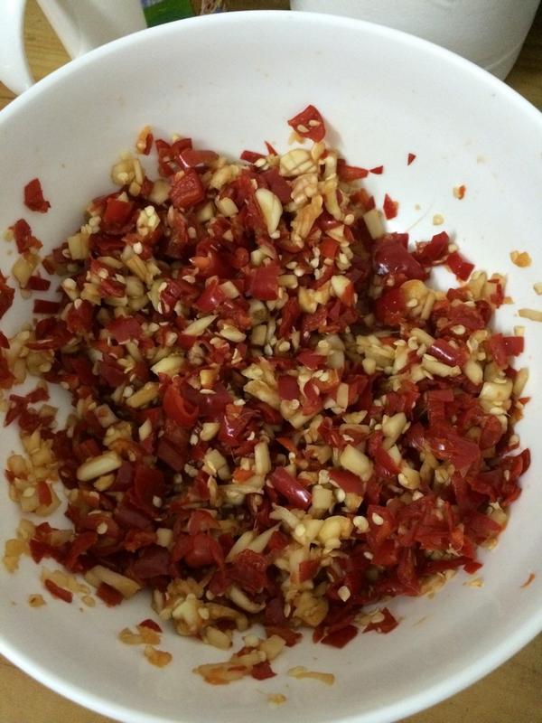yanyi757's tweet photo. 对于湖南人来说这也算是个菜。 http://t.co/yA50qPYOkU