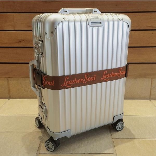 Rimowa Rt Leathersoul New Larger Rimowa Topas Carry On Size Now In Stock Aluminum Topas Travel Http T Co 5b4ttrqvmj Http T Co R01wjcgtlq