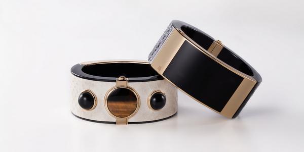 ATT's tweet photo. Fashion meets functionality when we work w/ @Intel for a fashion-first #wearable http://t.co/o01BQSERMM #ATTvegas http://t.co/AWm8GGFvPd
