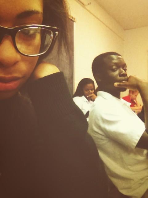 gabbstackss_'s tweet photo. #classcam @iamdarrell06 @Aye_Monaye http://t.co/A6UZAq4ygp