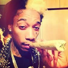 Happy Birthday wiz khalifa n may de Lord richly bless u... 