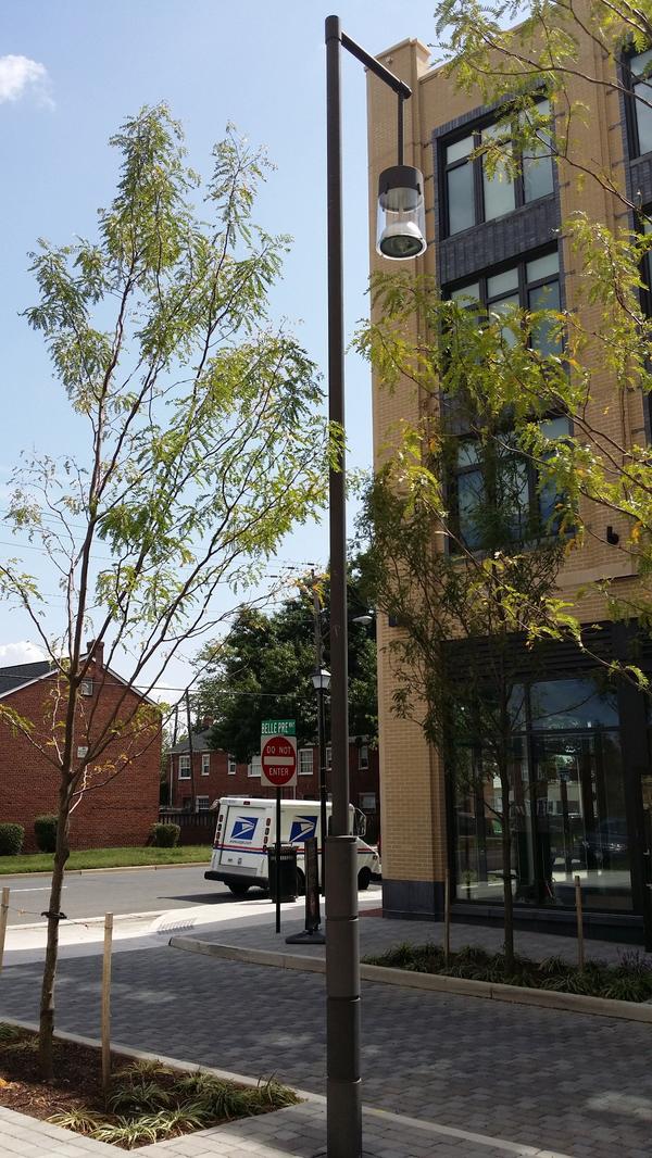 neri_nna's tweet photo. Transitional Design using NERI Industrial #Chara Posts and Cable-mount in  Alexandria, VA 1111 Belle Pre @EquityRes http://t.co/4jloJJV4uY