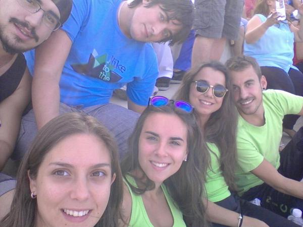 ojoscongabi's tweet photo. Volvemos!! @sanxez9331 @Davlas17 , otro año más y mejor #navadelrey2014 http://t.co/89ktTipMS2