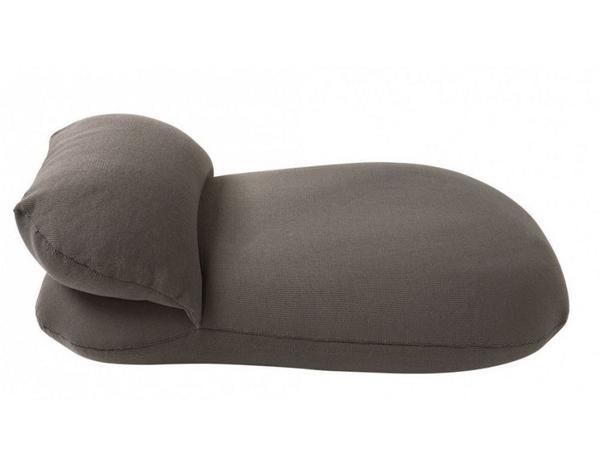 ComplementiCasa's tweet photo. Duro il lunedì? Scegliete un comodo #cuscino! http://t.co/HcWy1Qsv2K @nani_marquina @arredi http://t.co/rj9wGhCANe