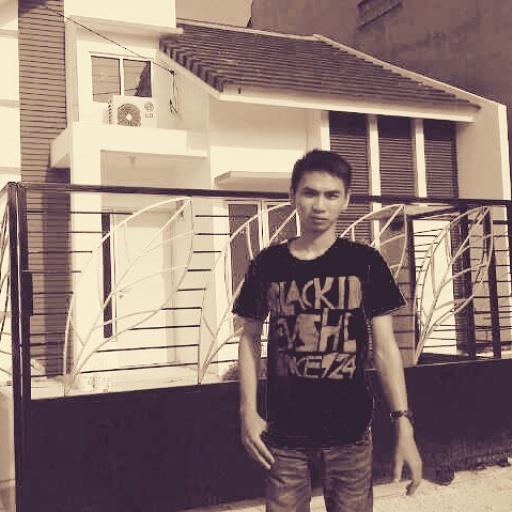 M_Rendys's tweet photo. Terimakasih yaa allah... Tidak hentinya hamba bersyukur http://t.co/eWu2O1Igq1