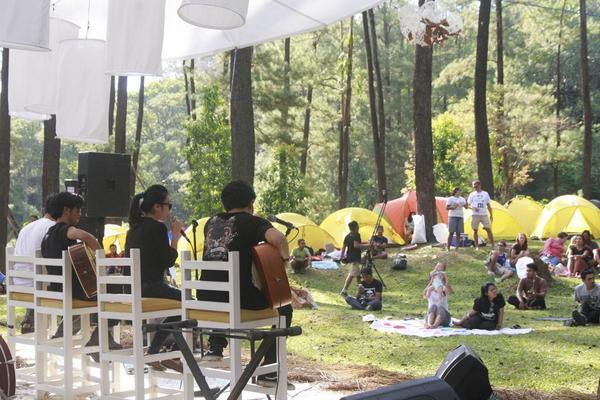 Waktu kita perform di "Musik Hutan" 2 hari yg lalu.