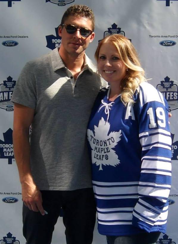 CnCBenson13's tweet photo. #TMLFanFest14 http://t.co/WTJqmFIzBX