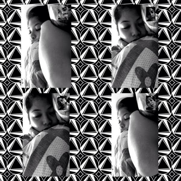 rjamanuel's tweet photo. I miss watching you sleep honey!😘 #wechat #videocall #sameolddays @krizzapizza_✌️ http://t.co/z7bW7DS3lV