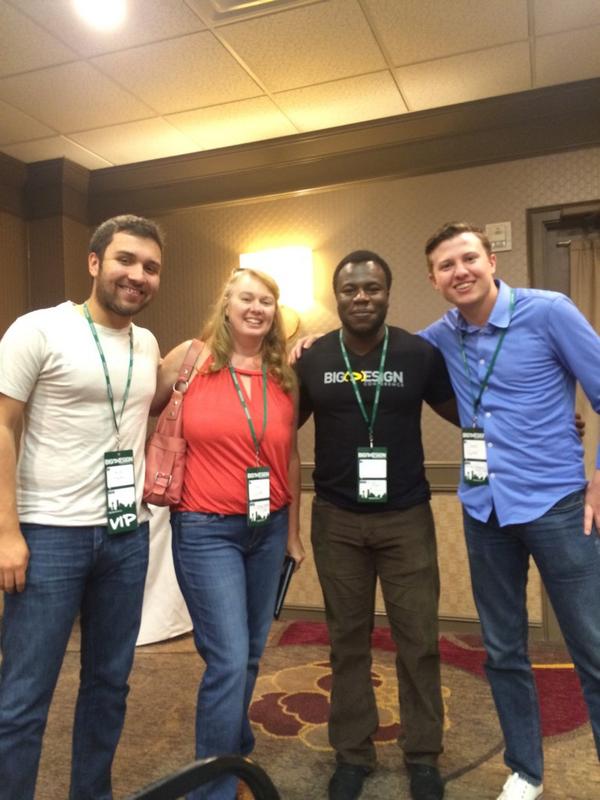 theDECnetwork's tweet photo. Awesome! RT @DavidSFares: Forgot to post this earlier, randomly running into more people from #teamdec at #bigd2014 http://t.co/4SpB8EJmqA