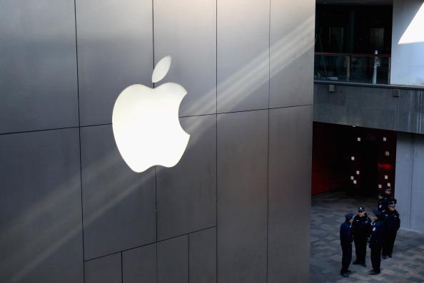 MarketWatch's tweet photo. What to expect at Apple's big iPhone event tomorrow: http://t.co/NKzVNuPAC1 (Getty) http://t.co/I97d2Mzh7R